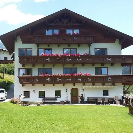 Doadlerhof Нойштифт-им-Штубайталь
