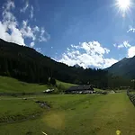 Фермерский дом Doadlerhof Нойштифт-им-Штубайталь